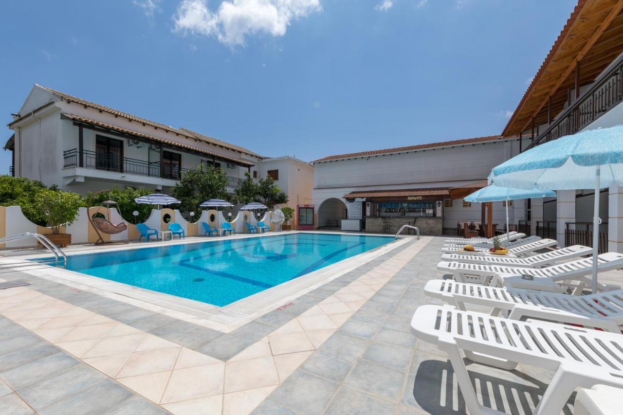 Lefkimi Hotel Kávos Екстериор снимка