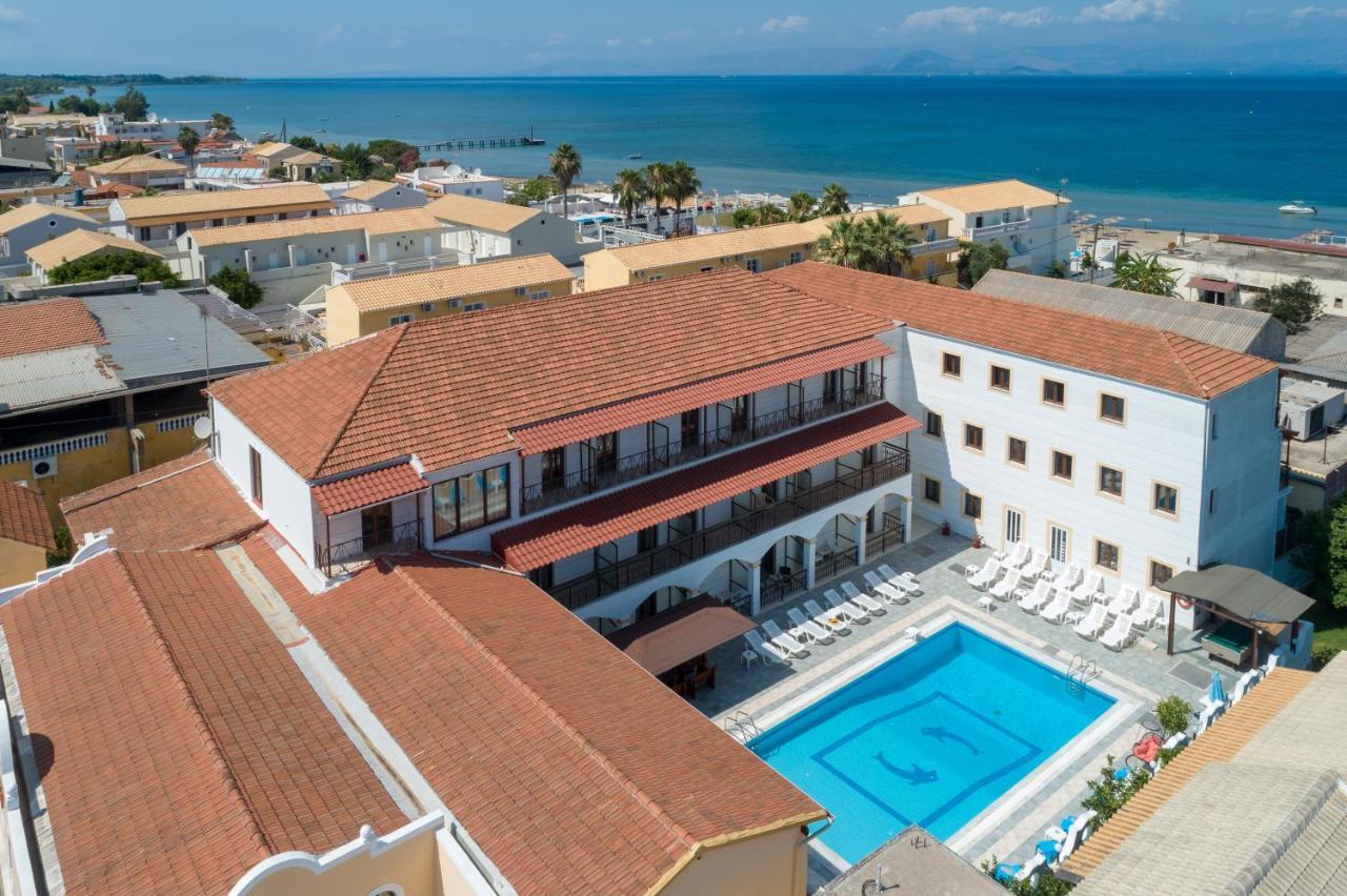 Lefkimi Hotel Kávos Екстериор снимка
