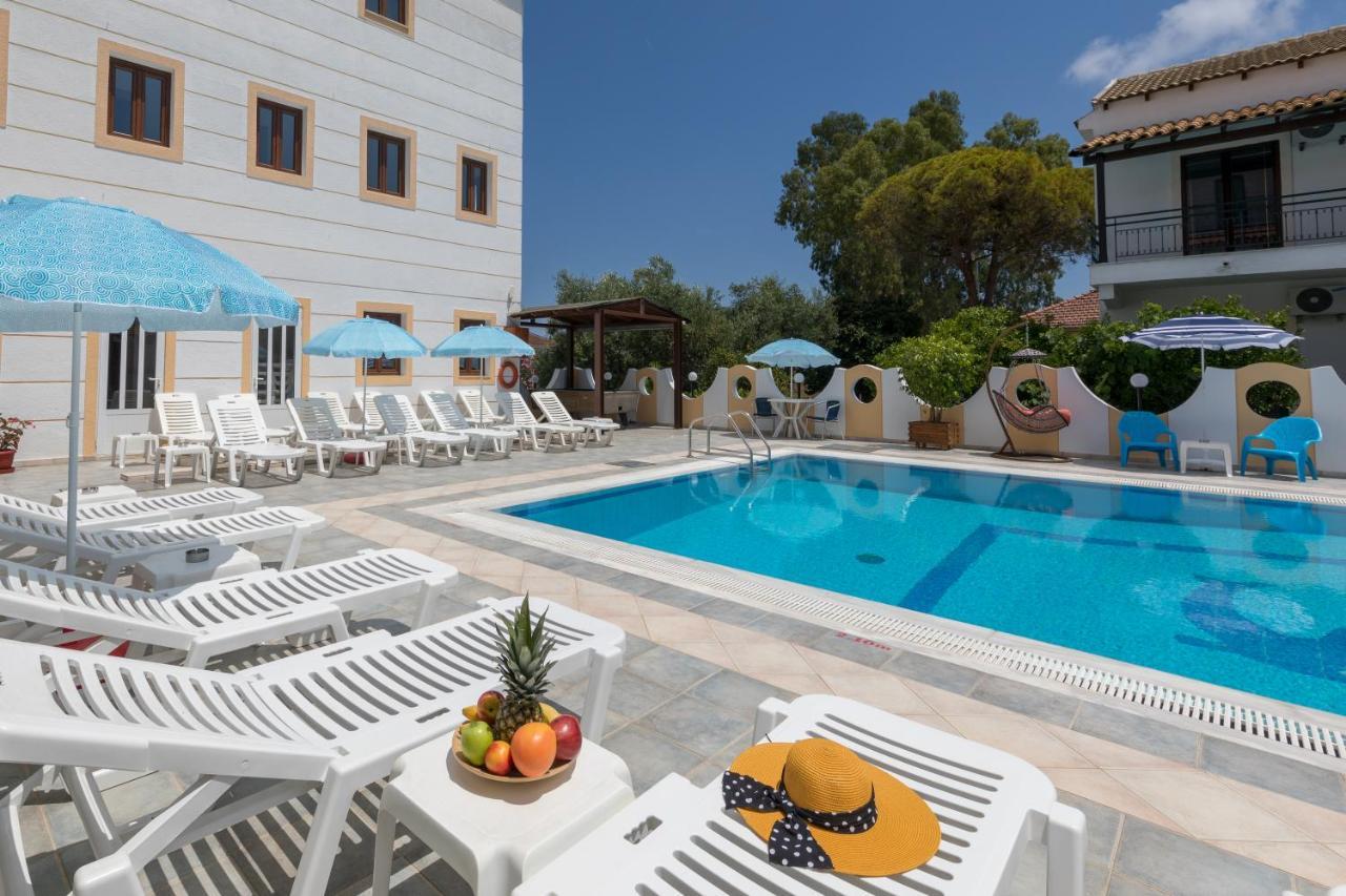 Lefkimi Hotel Kávos Екстериор снимка
