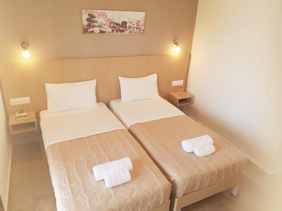 Lefkimi Hotel Kávos Екстериор снимка