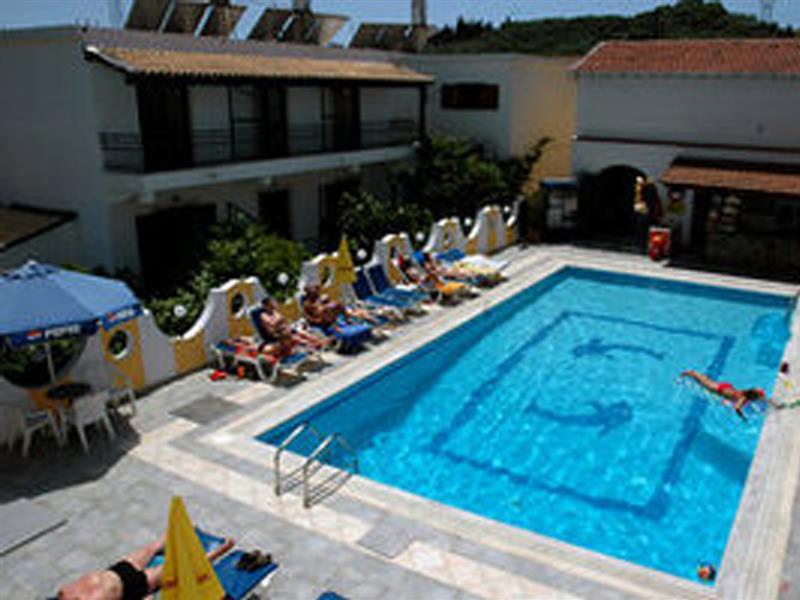 Lefkimi Hotel Kávos Екстериор снимка