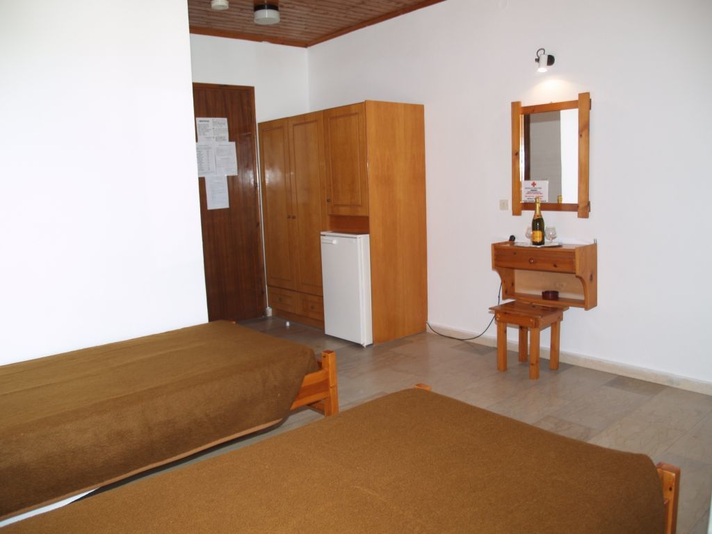 Lefkimi Hotel Kávos Екстериор снимка